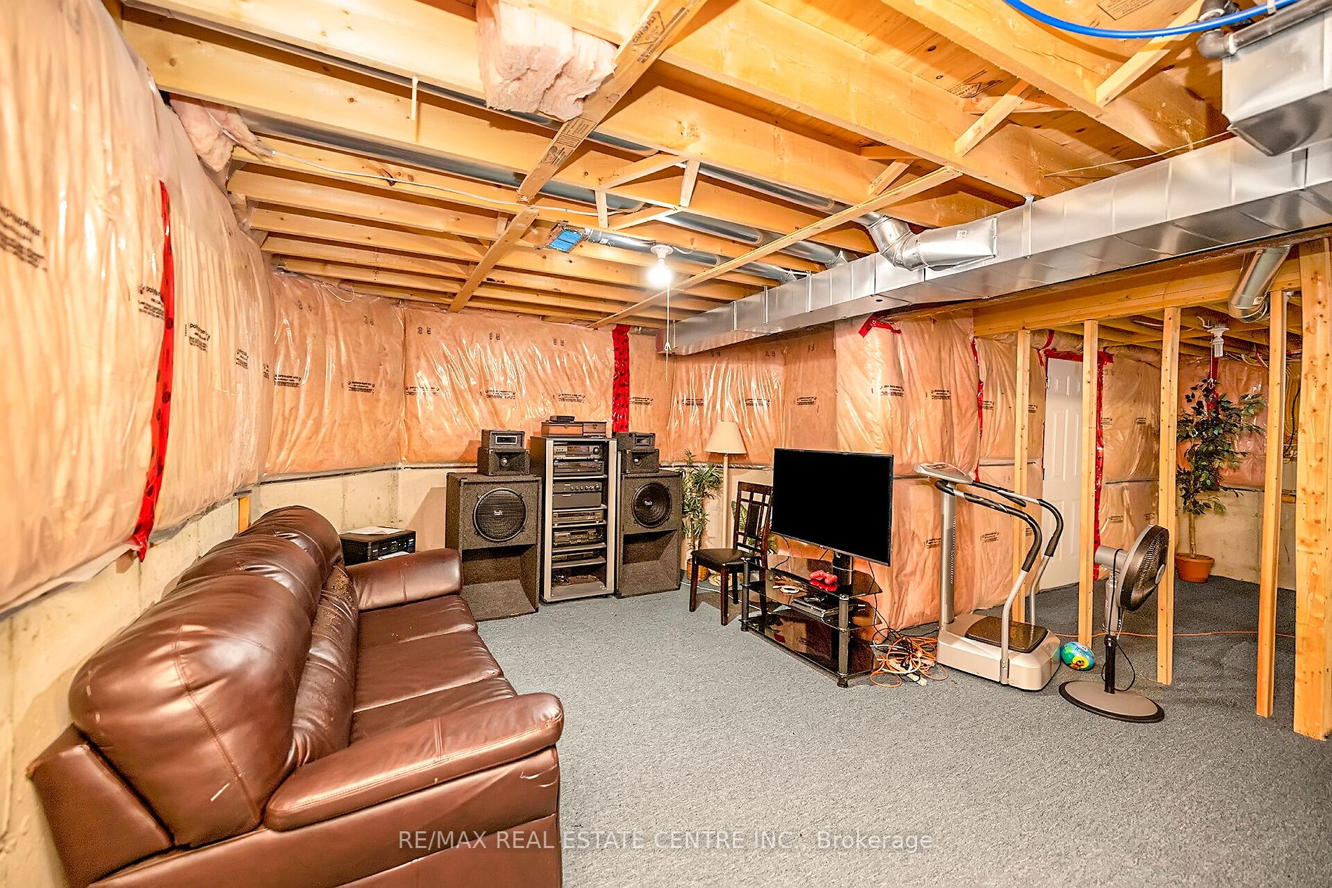 12 Maisonneuve Blvd