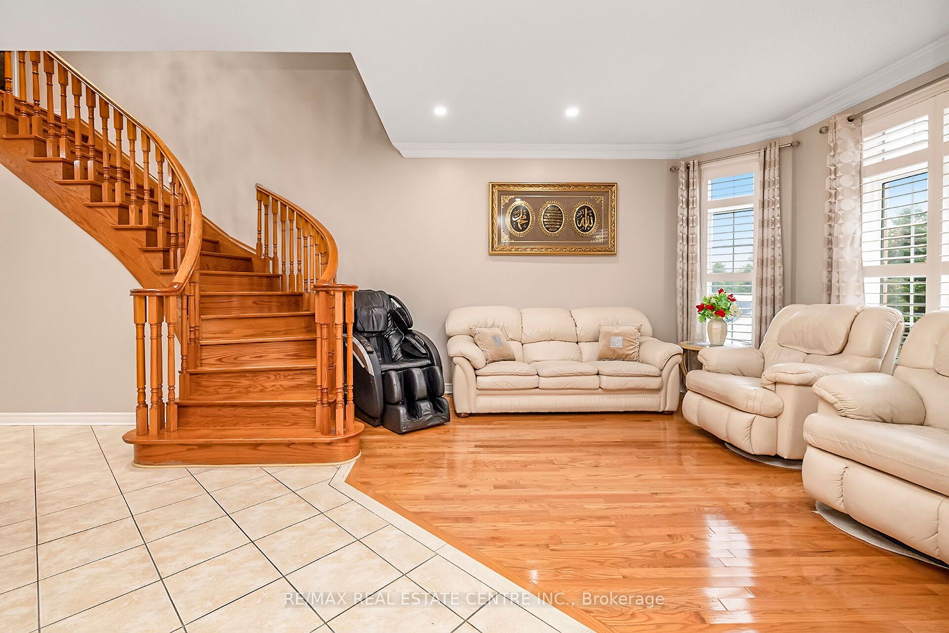 12 Maisonneuve Blvd