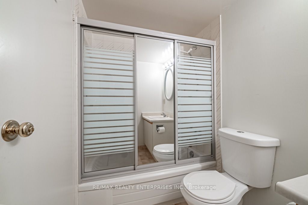 3845 Lake Shore Blvd, #911