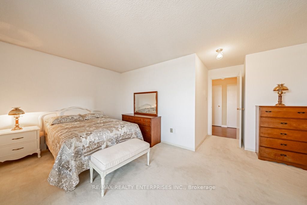 3845 Lake Shore Blvd, #911