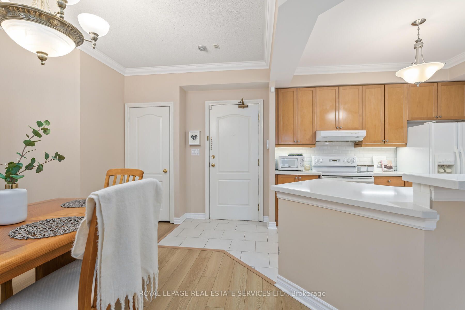 3351 Cawthra Road #116