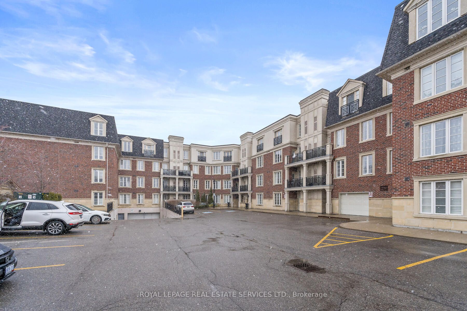 3351 Cawthra Road #116