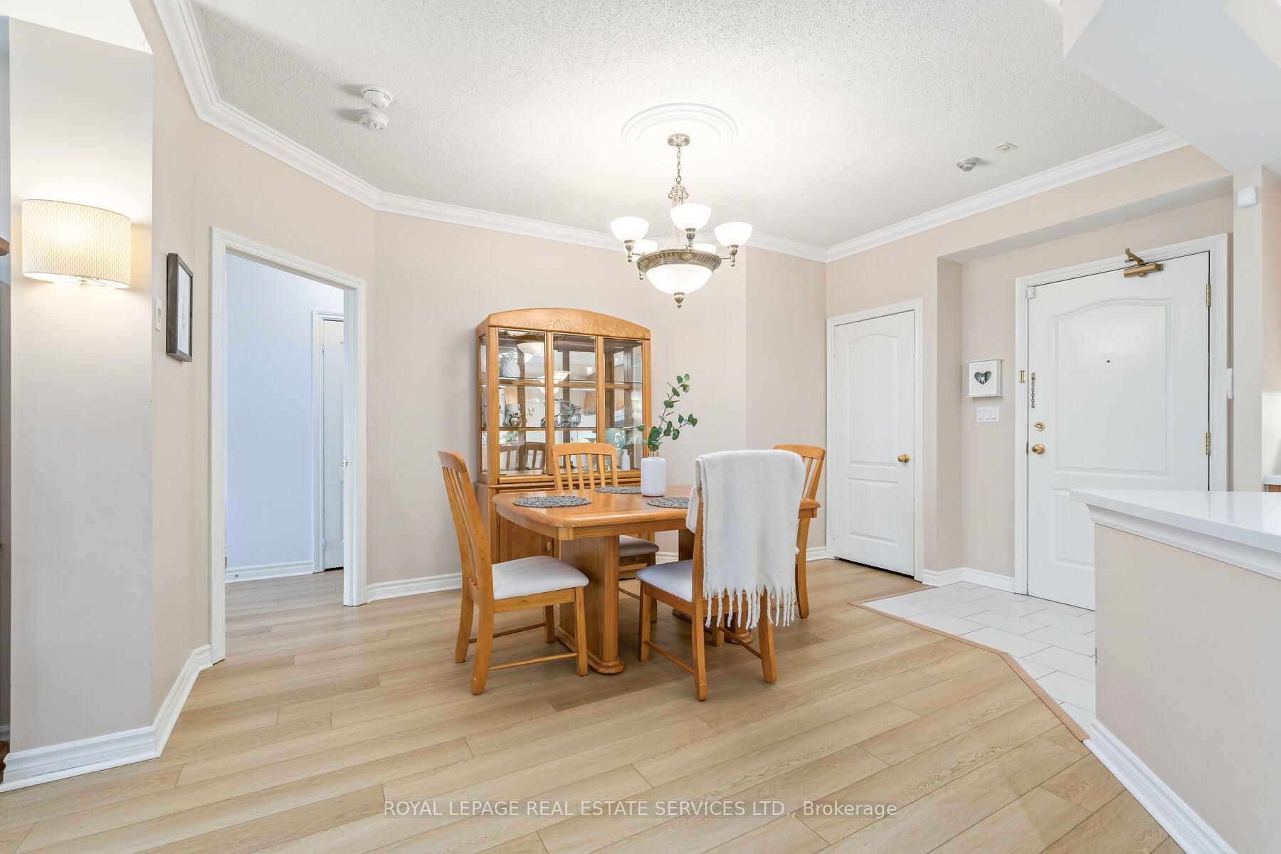 3351 Cawthra Road #116