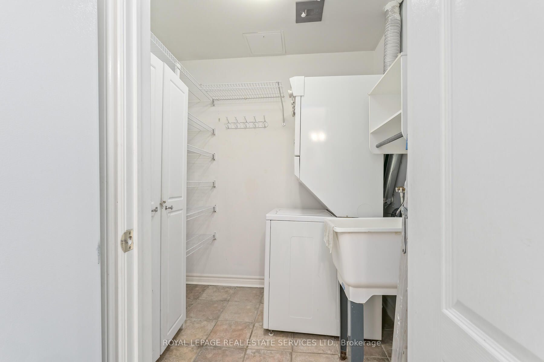 3351 Cawthra Road #116