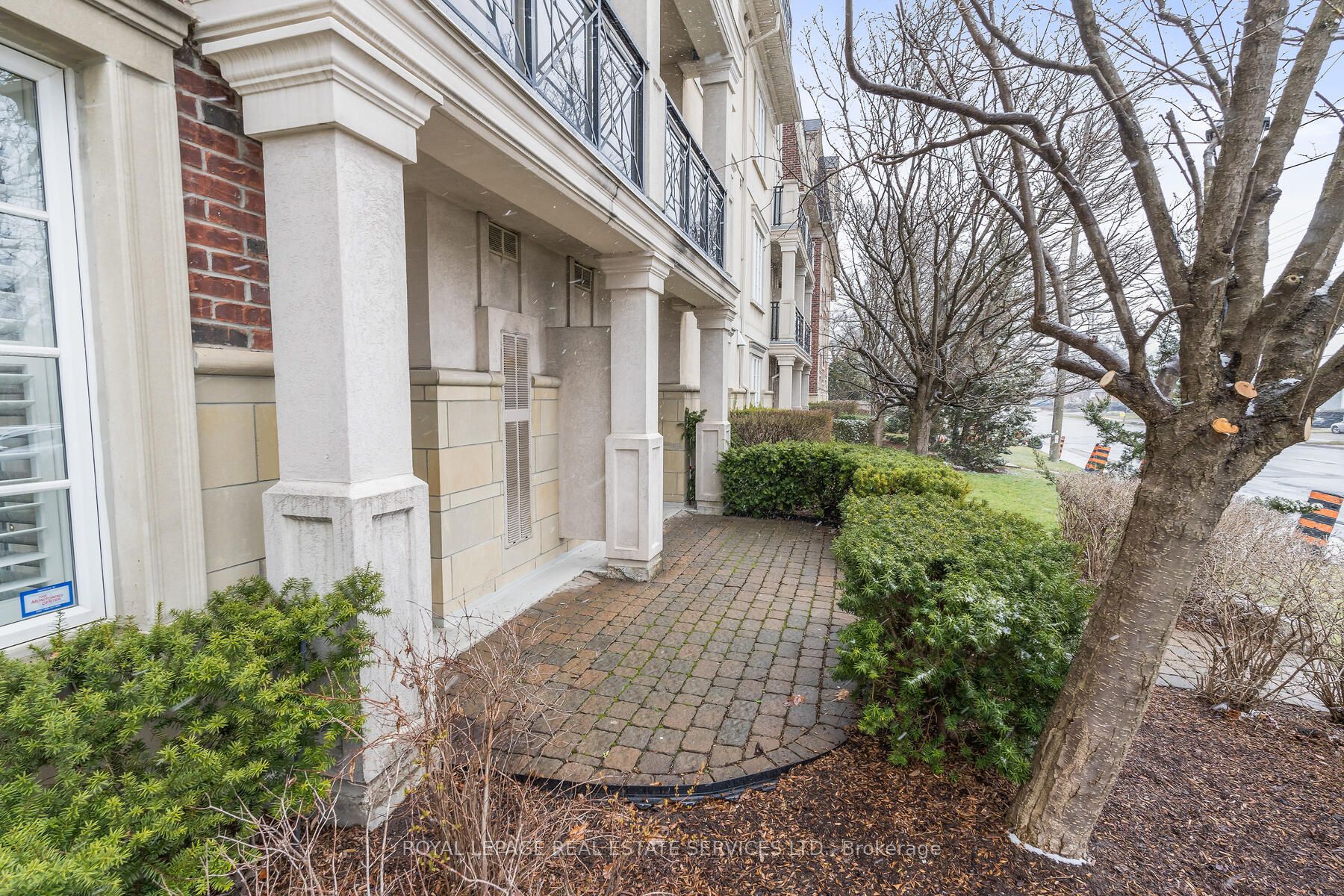 3351 Cawthra Road #116
