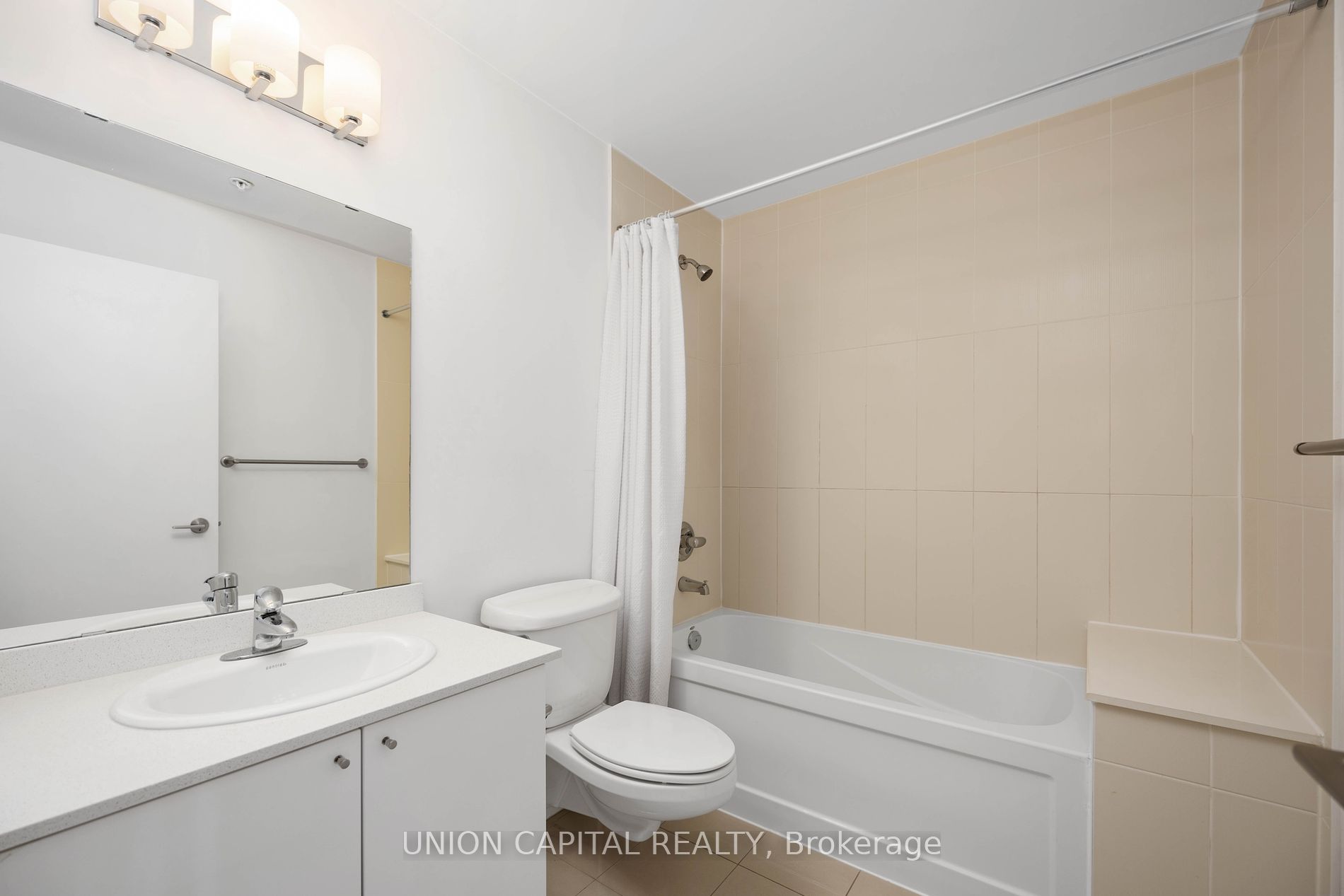 3985 Grand Park Drive #207