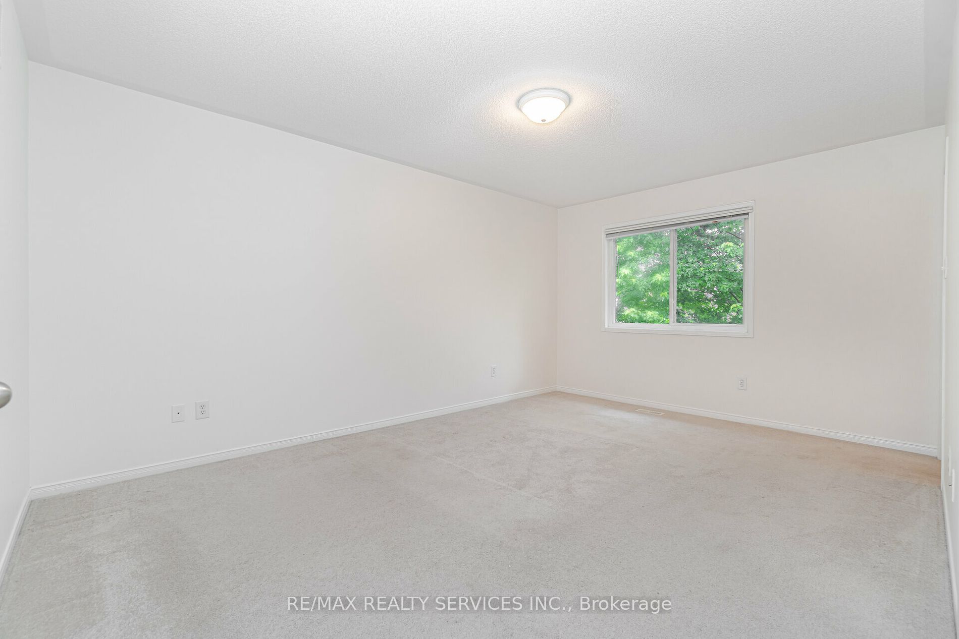 5255 Palmetto Pl, #126