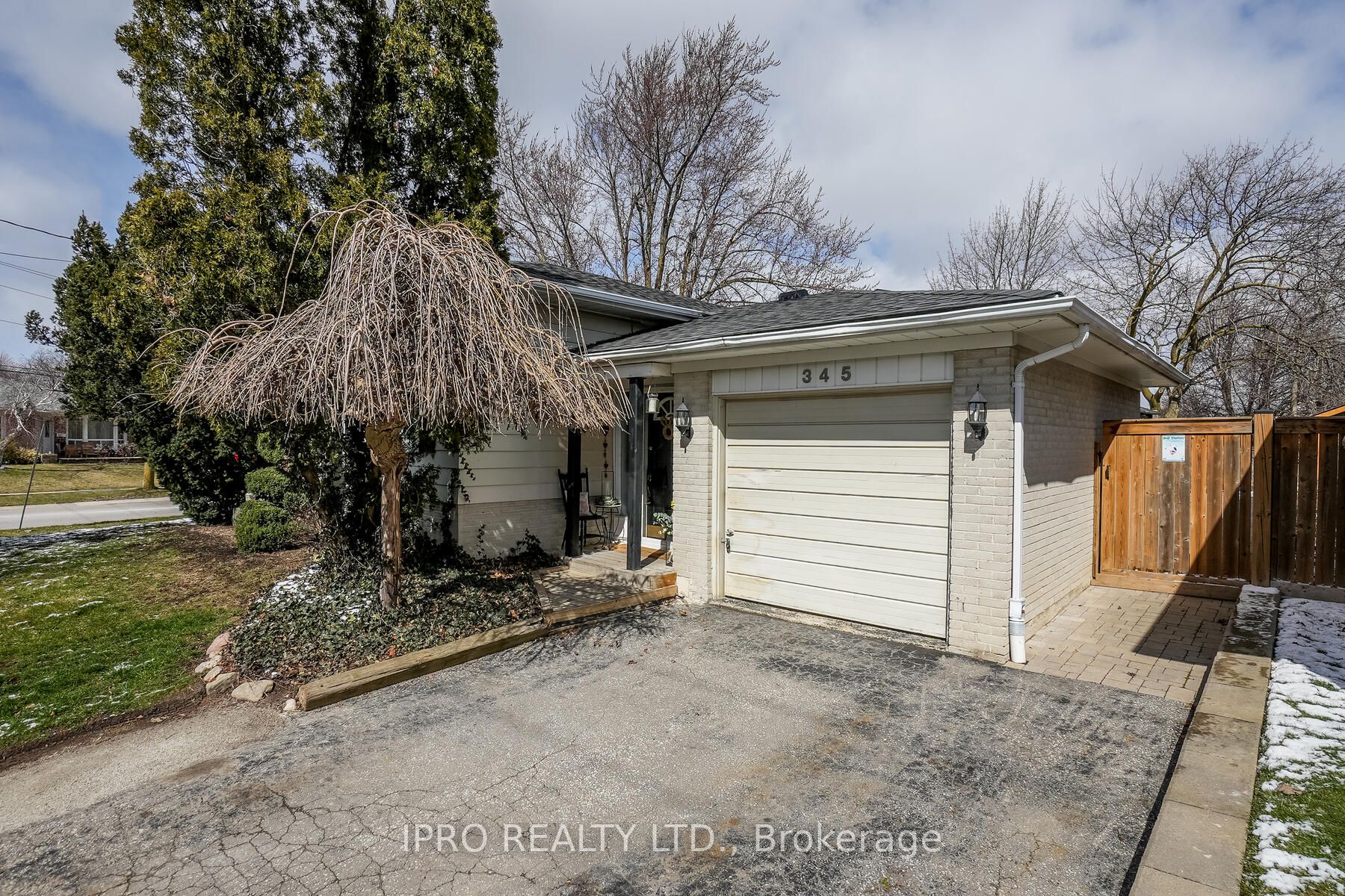 345 Delrex Blvd