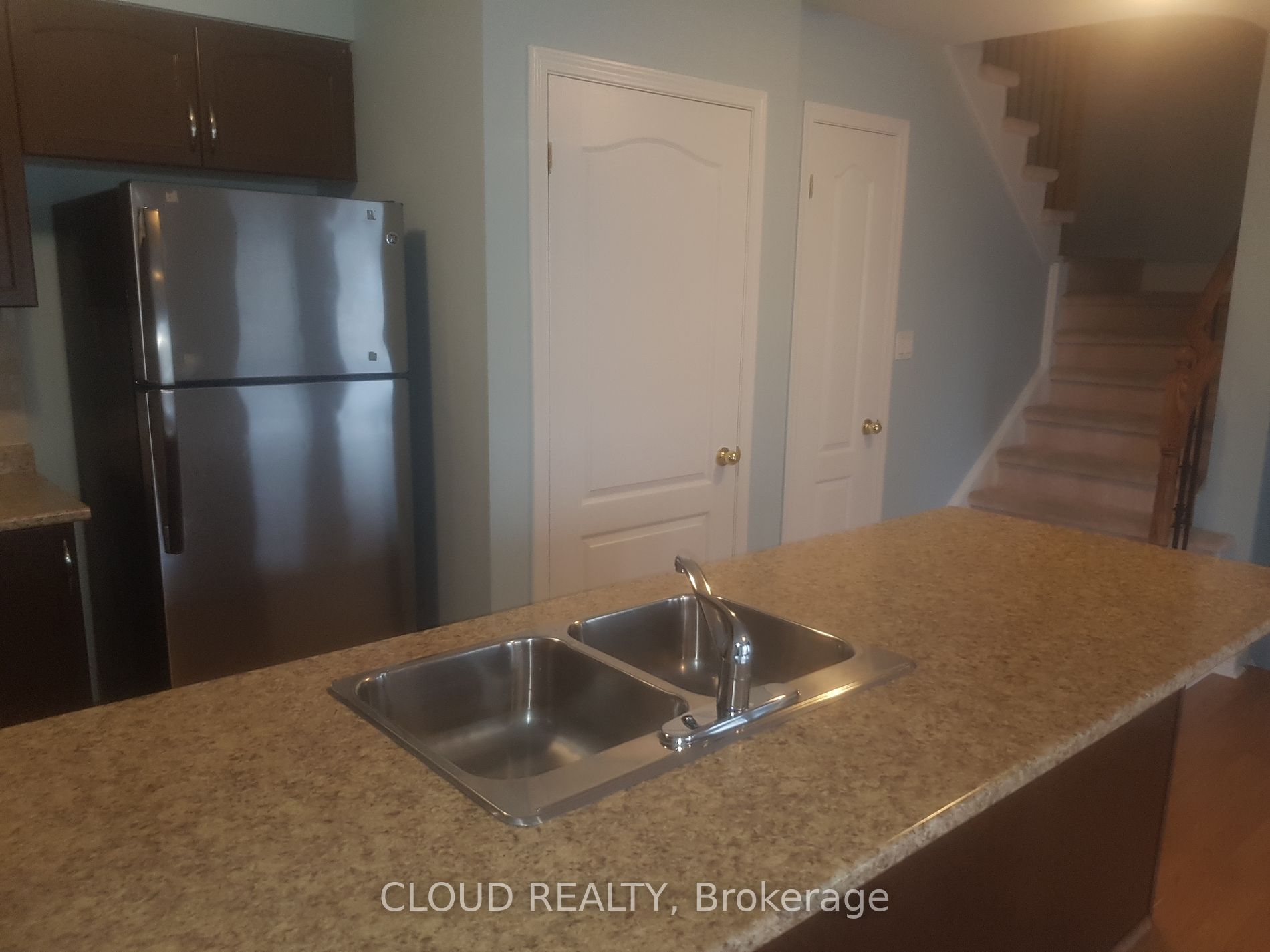 3250 Bentley Dr, #60