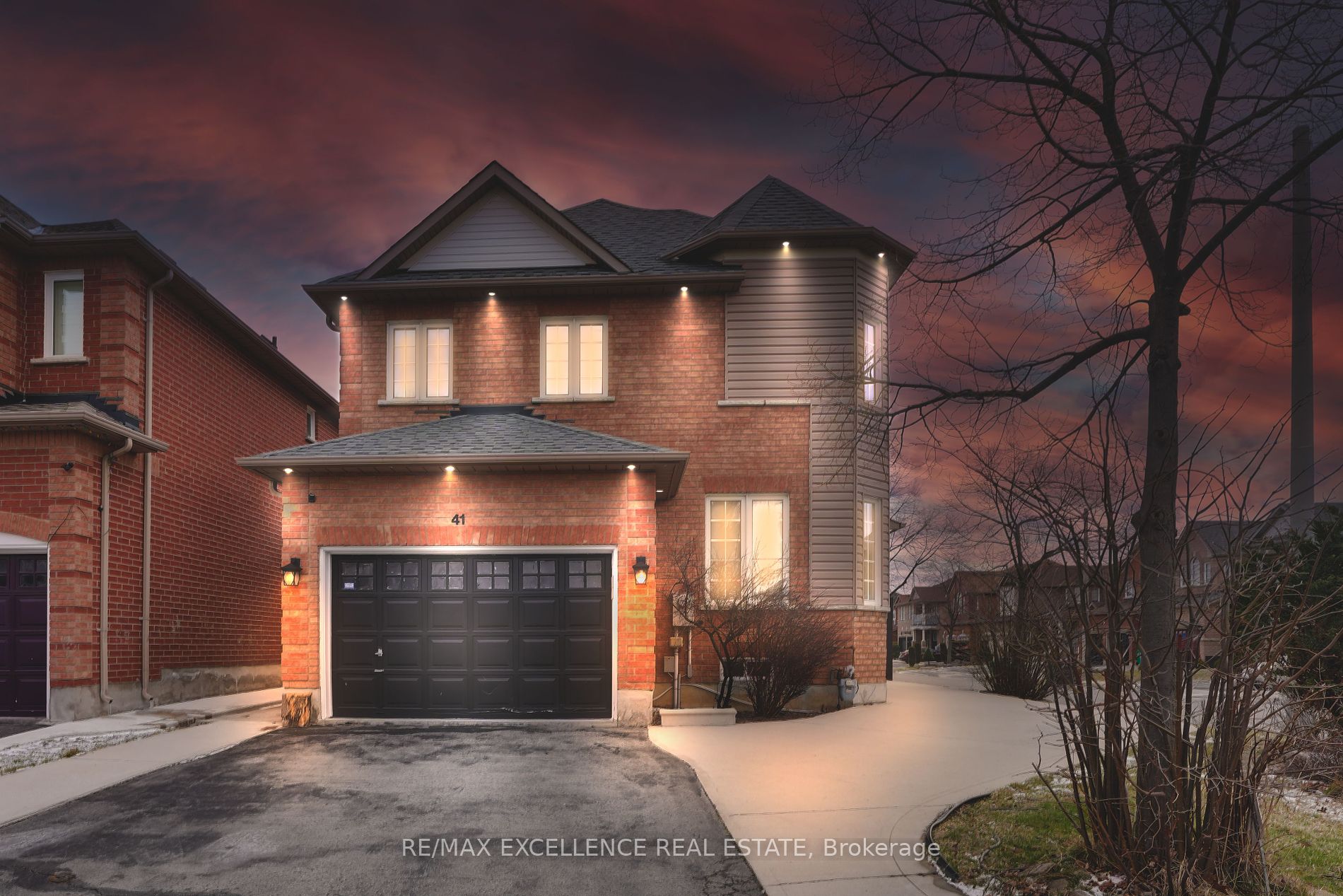 41 Fallstar Cres