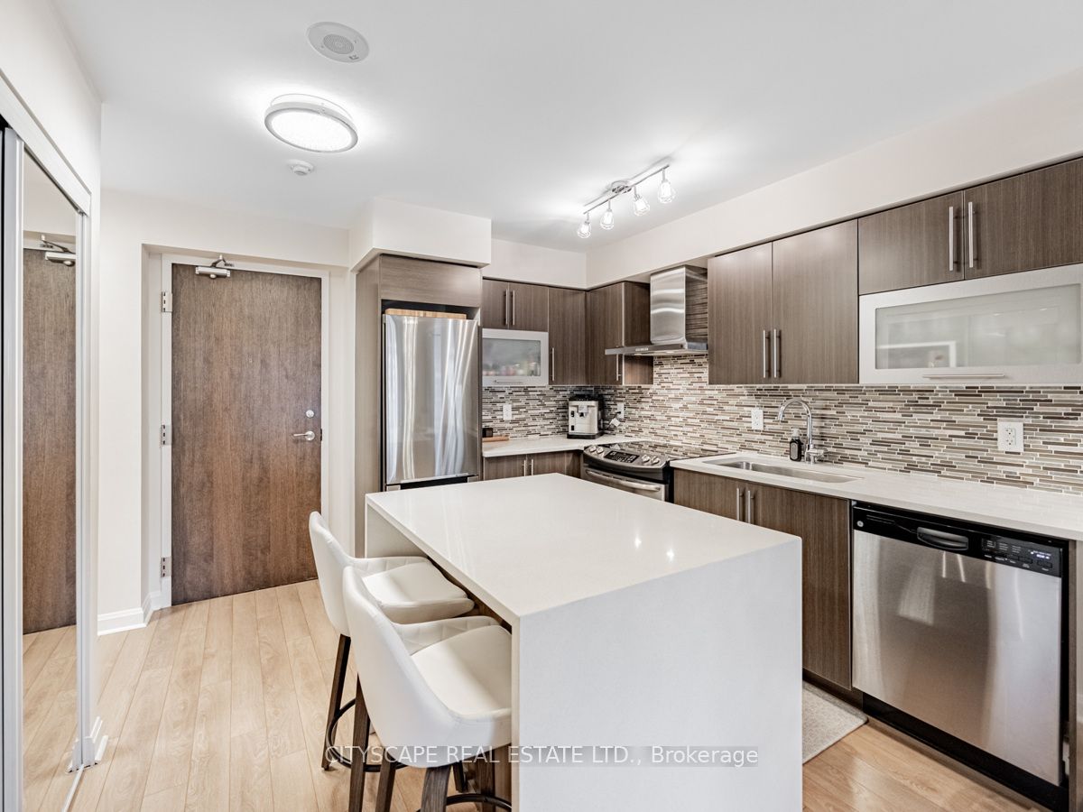 1 Michael Power Pl, #1603