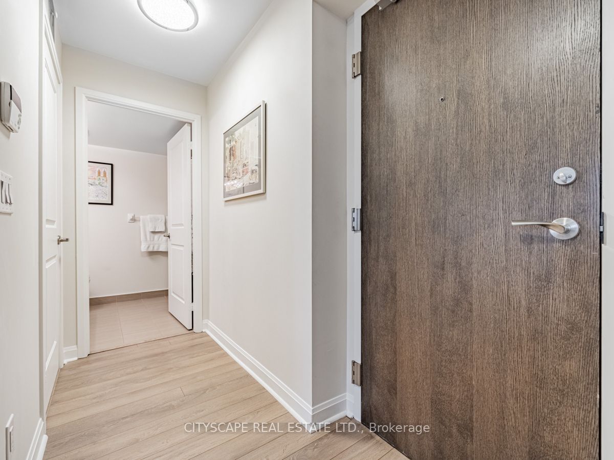 1 Michael Power Pl, #1603