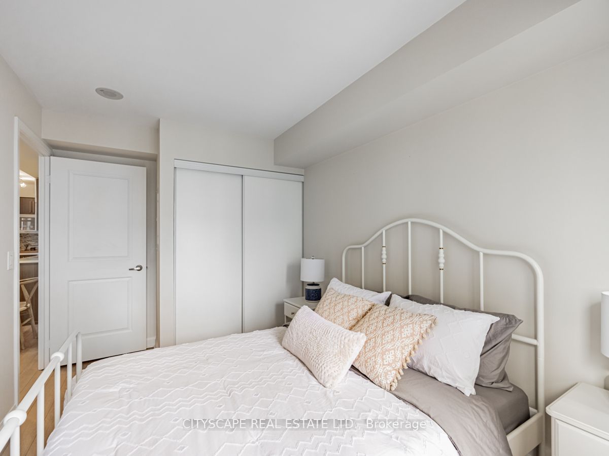 1 Michael Power Pl, #1603