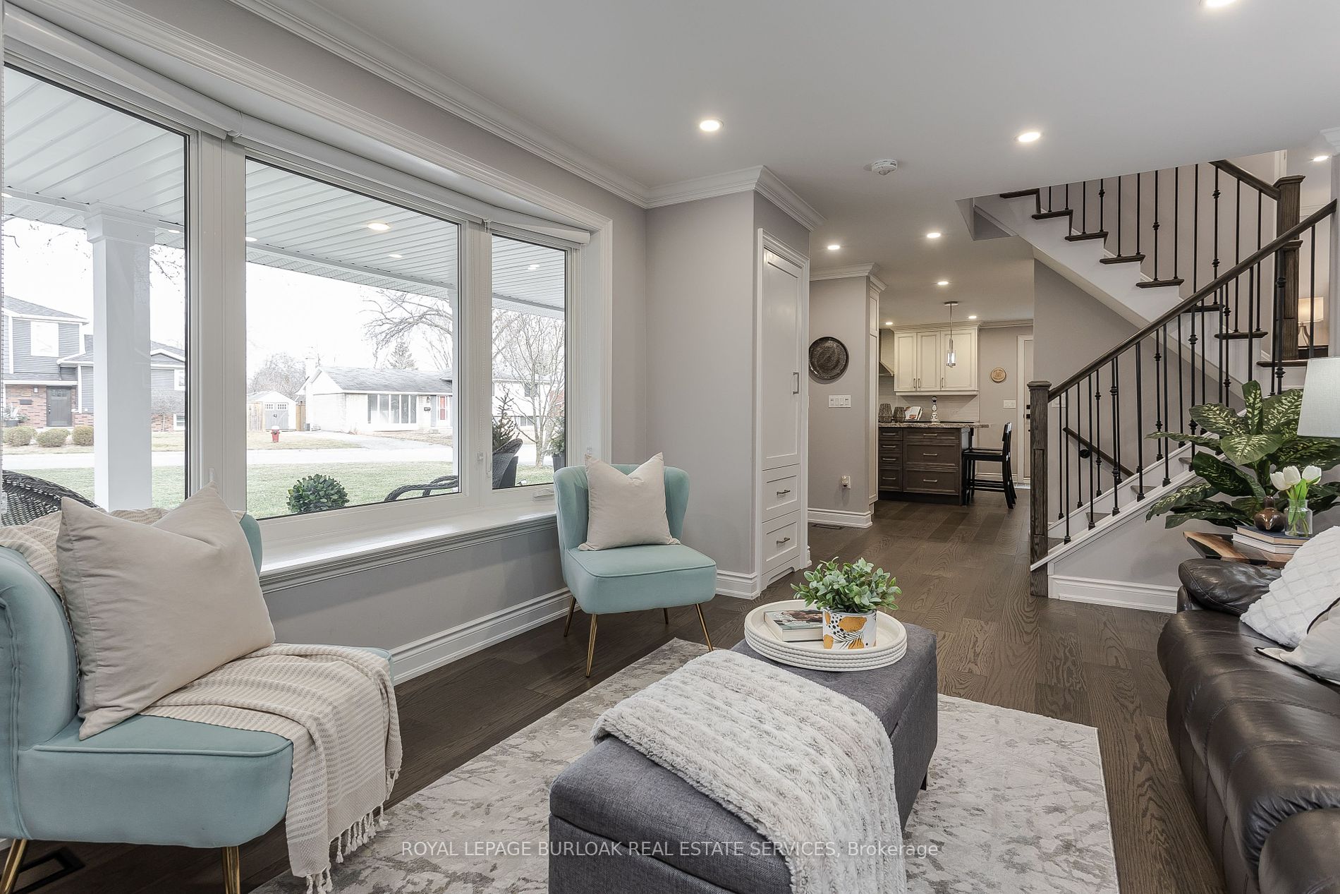 404 Erindale Dr