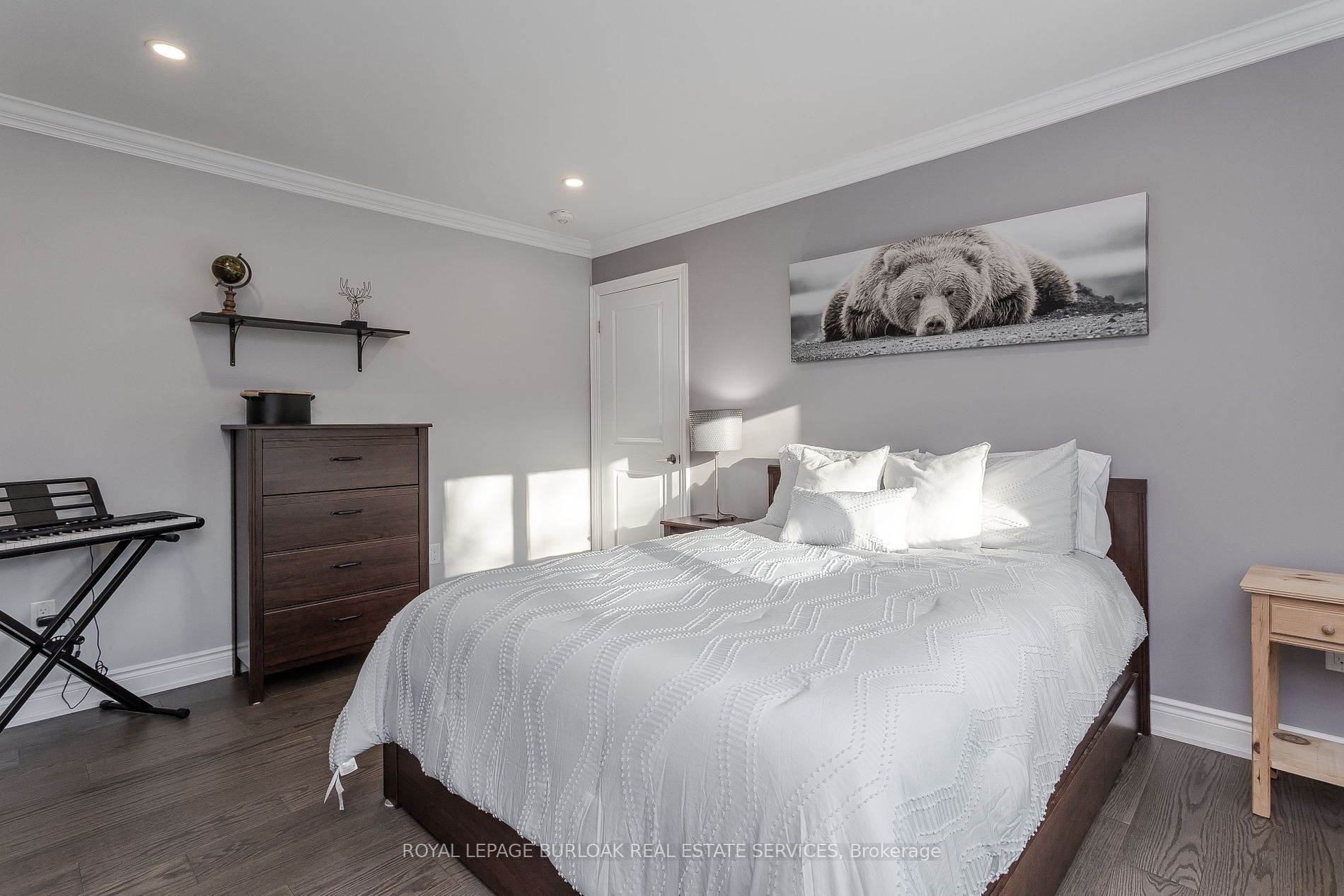 404 Erindale Dr