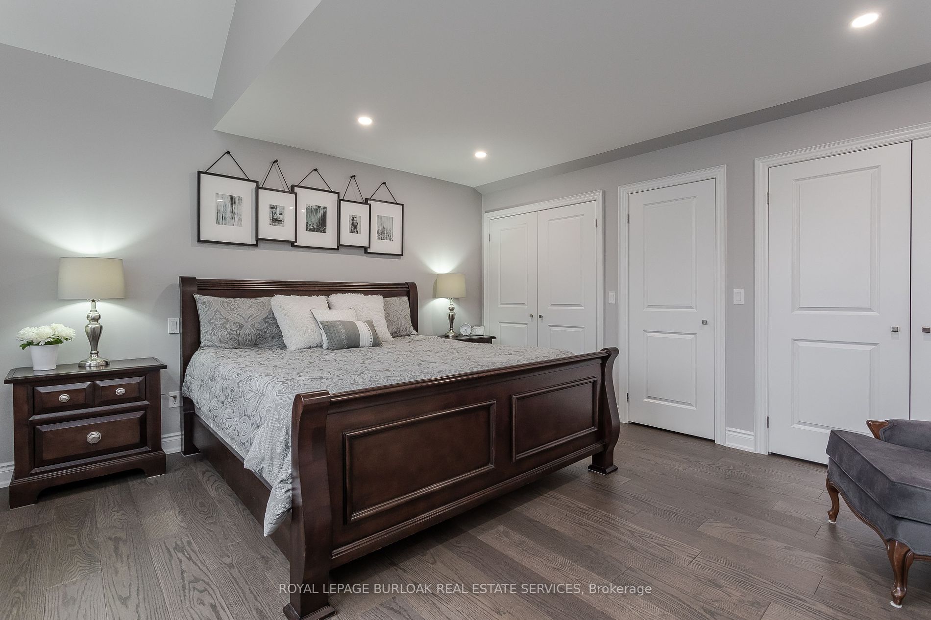 404 Erindale Dr