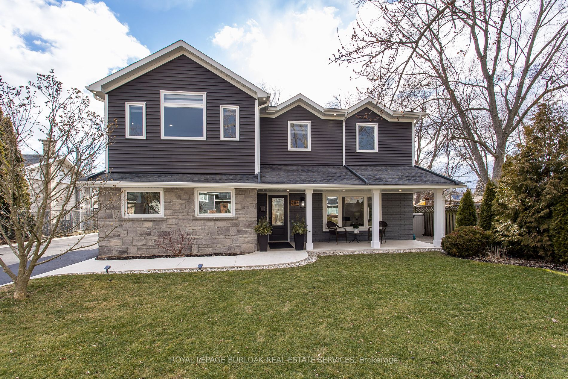 404 Erindale Dr