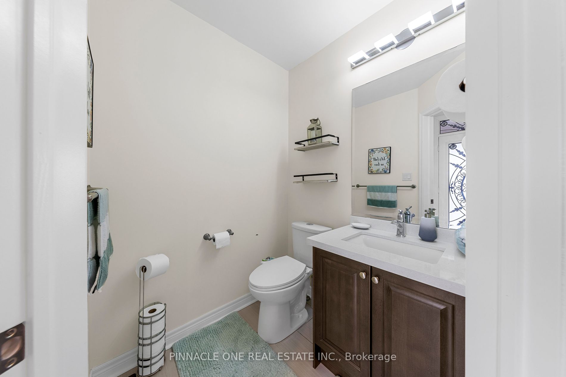 142 Sky Harbour Dr