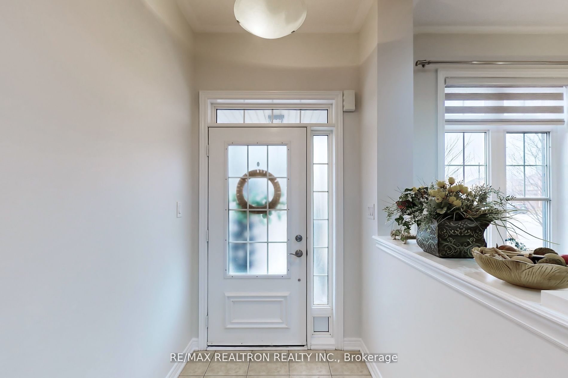 362 Landsborough Ave
