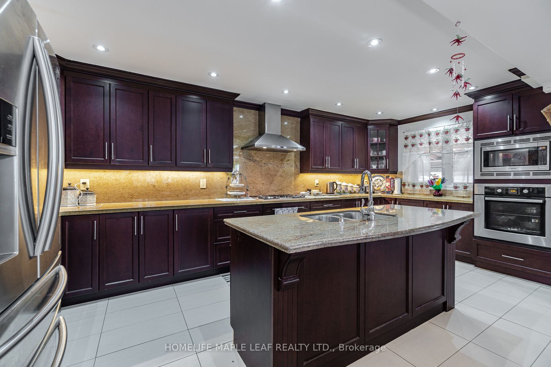 14 Sheringham Street