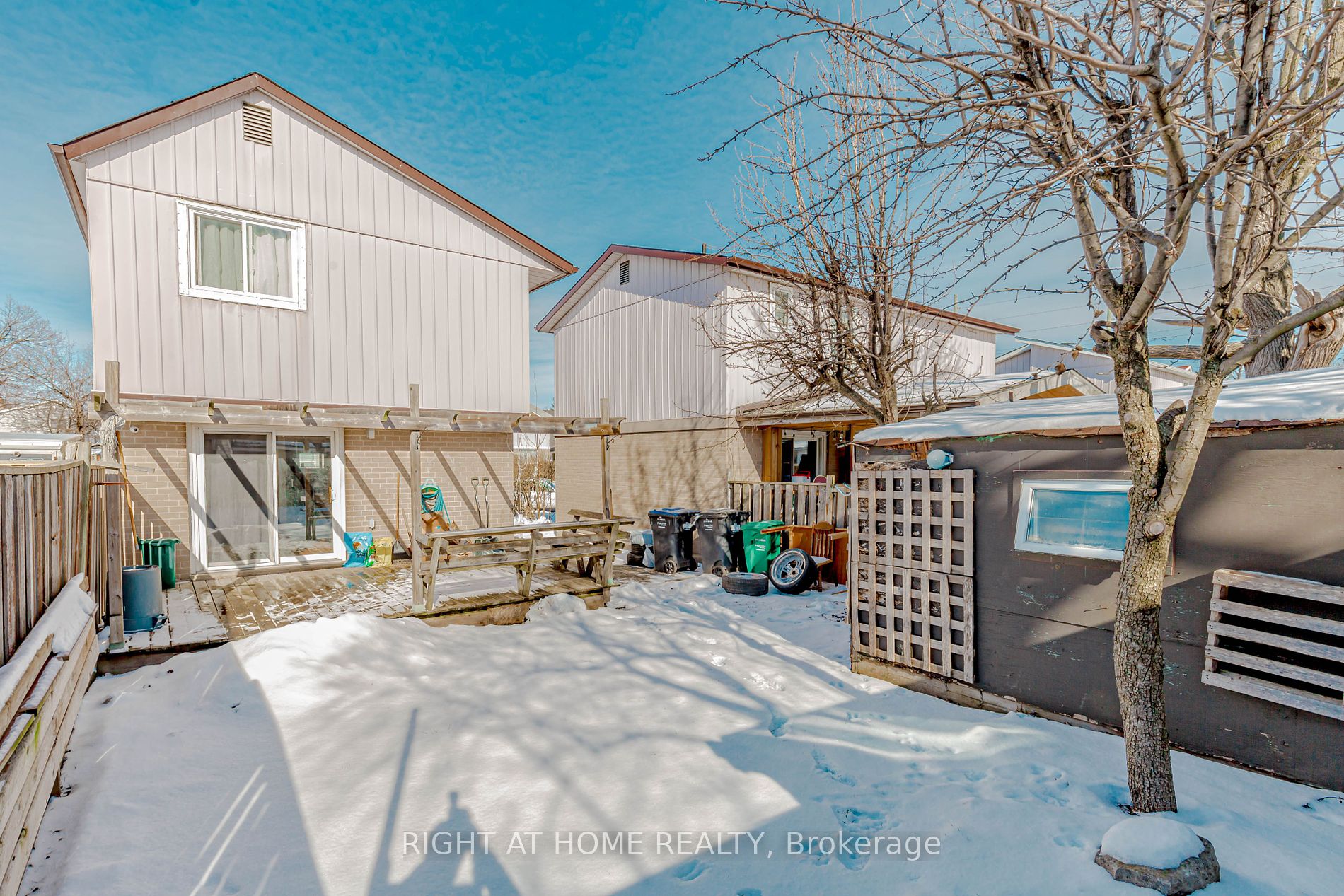 17 Hedley Court