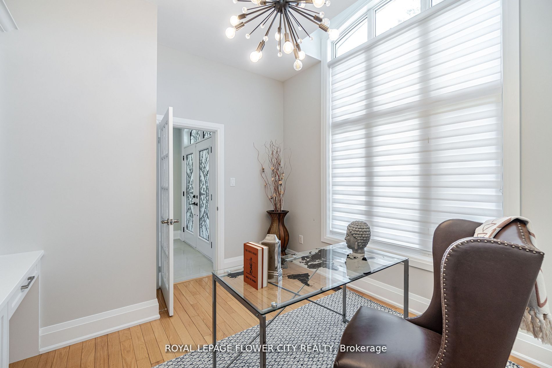 36 Louvain Dr
