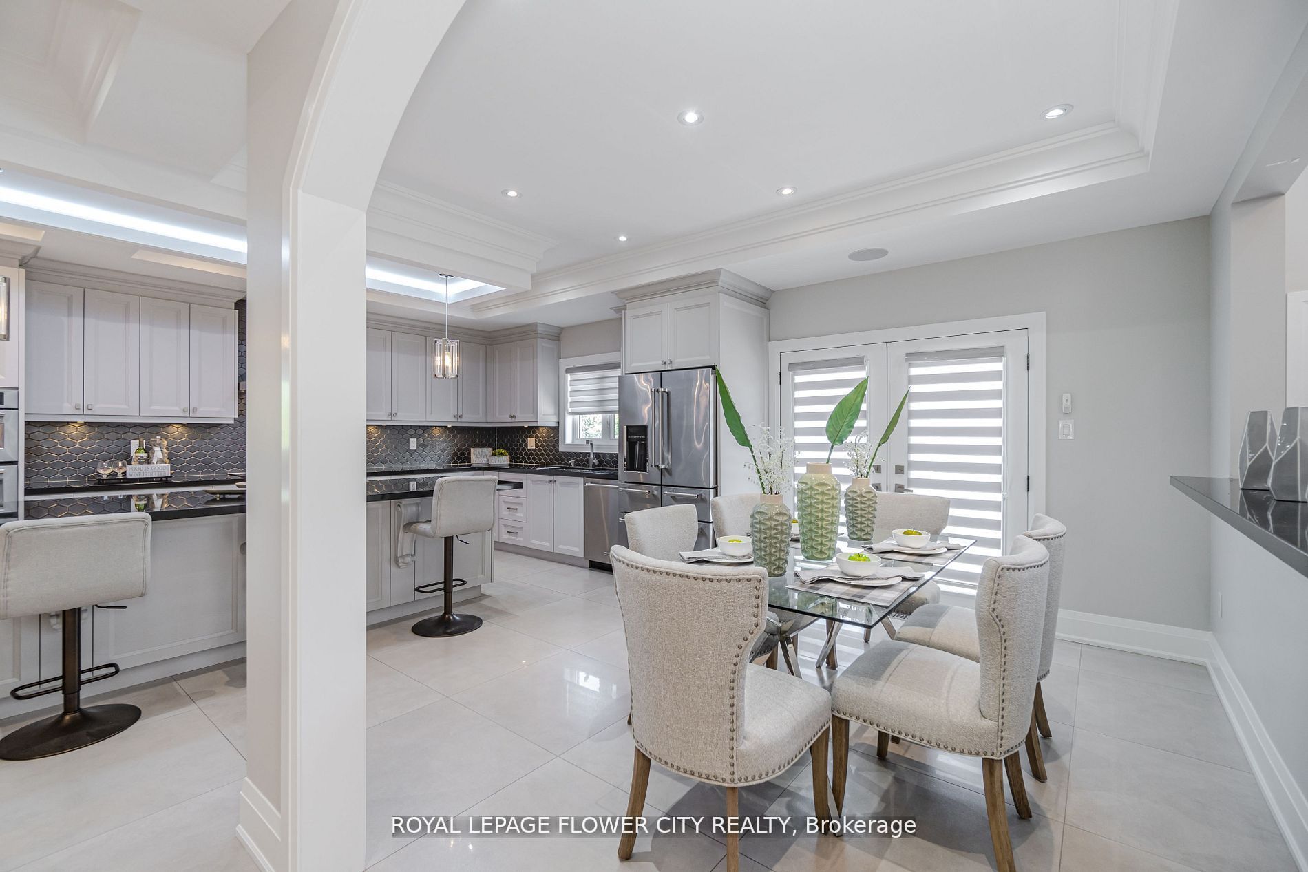 36 Louvain Dr