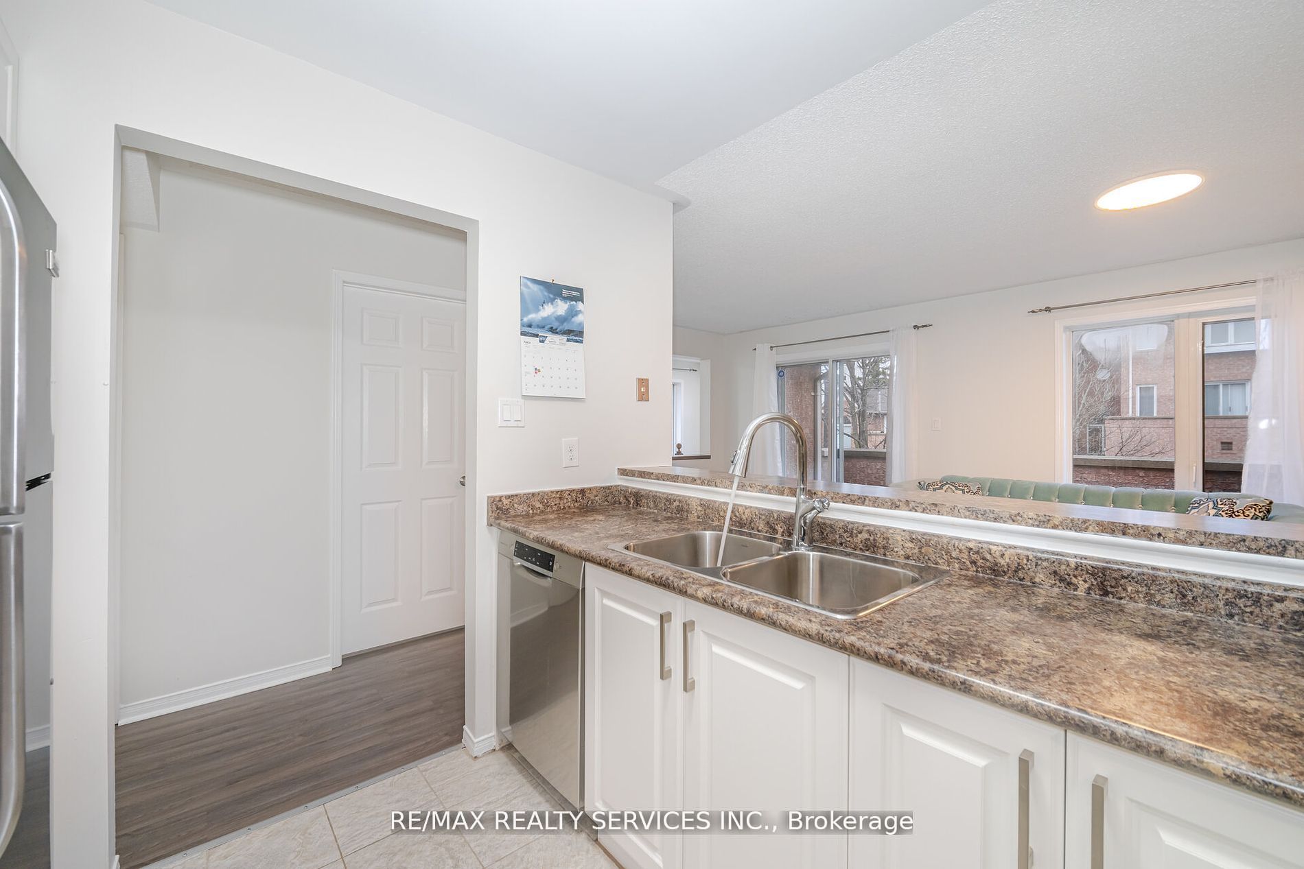 99 Bristol Rd E, #179
