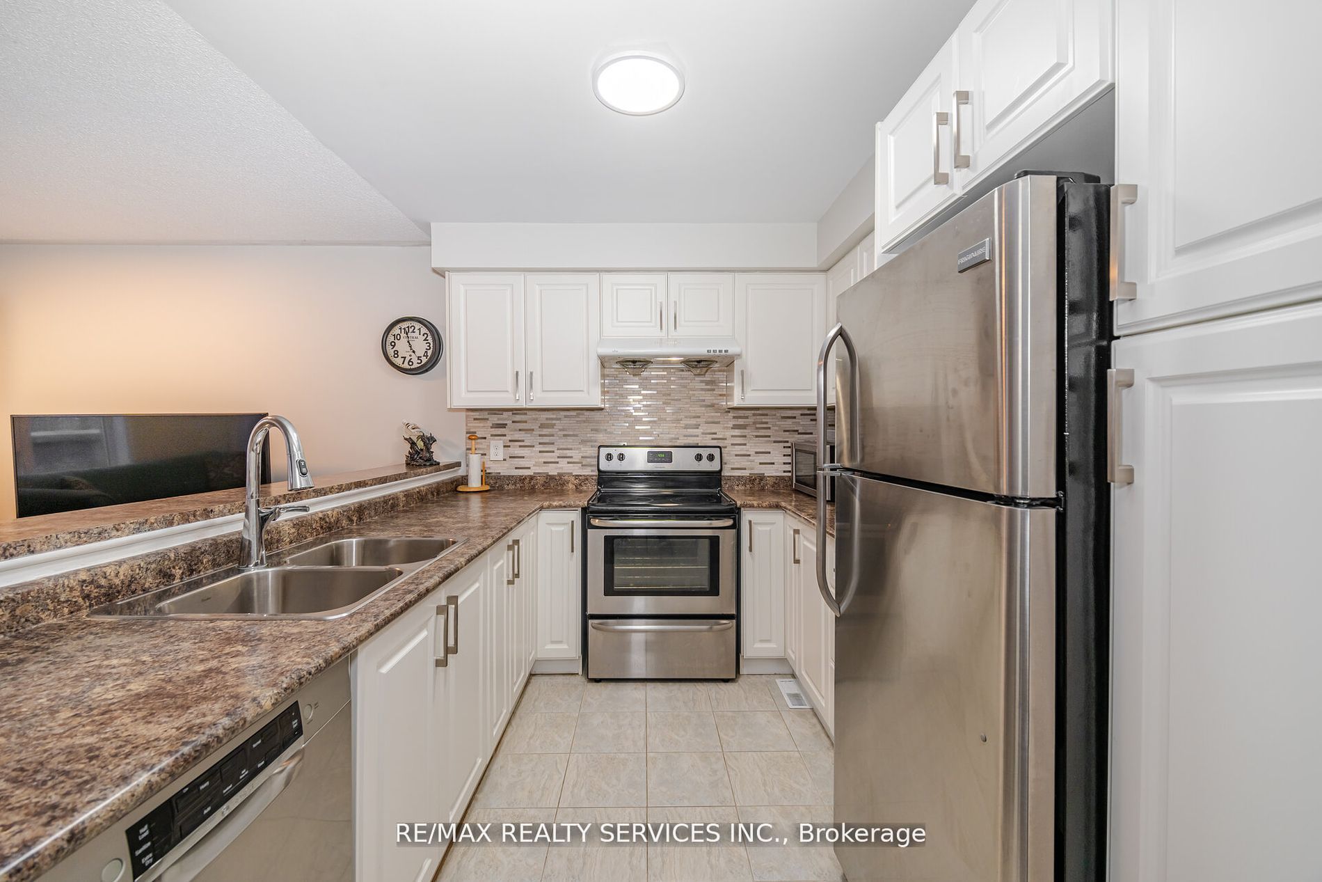 99 Bristol Rd E, #179