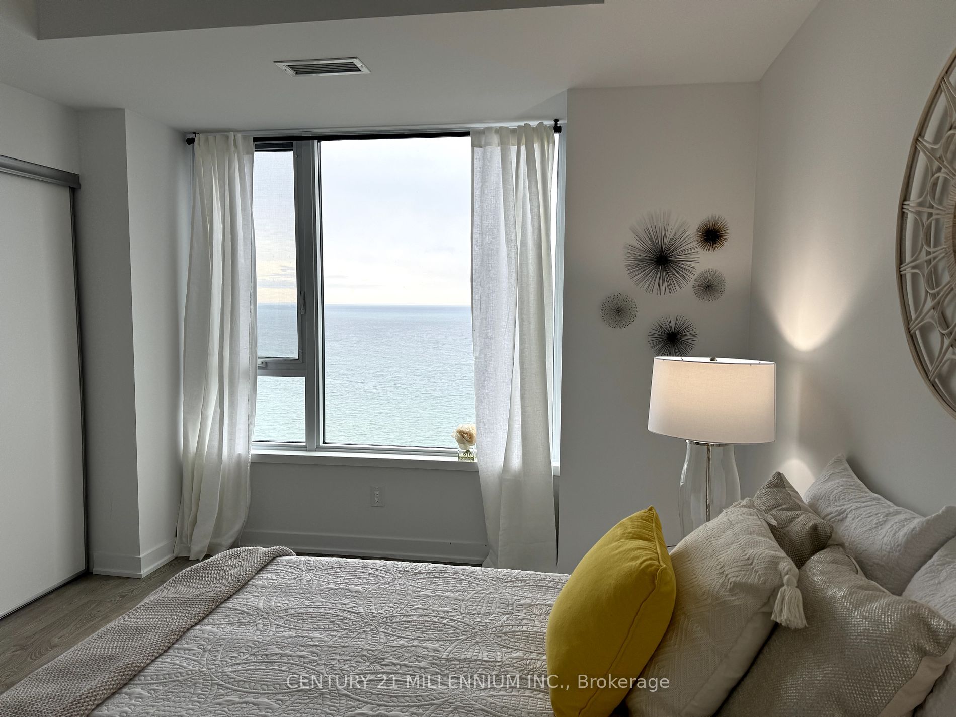 1926 Lakeshore Blvd, #3009