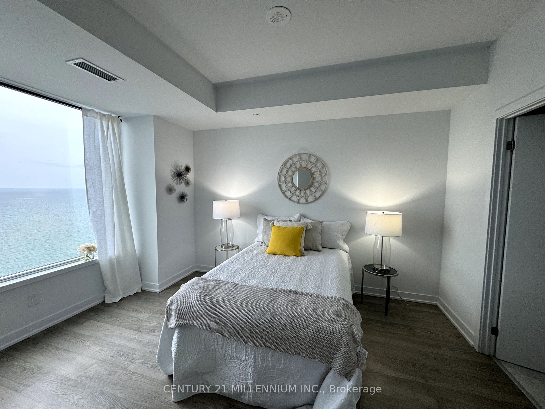 1926 Lakeshore Blvd, #3009