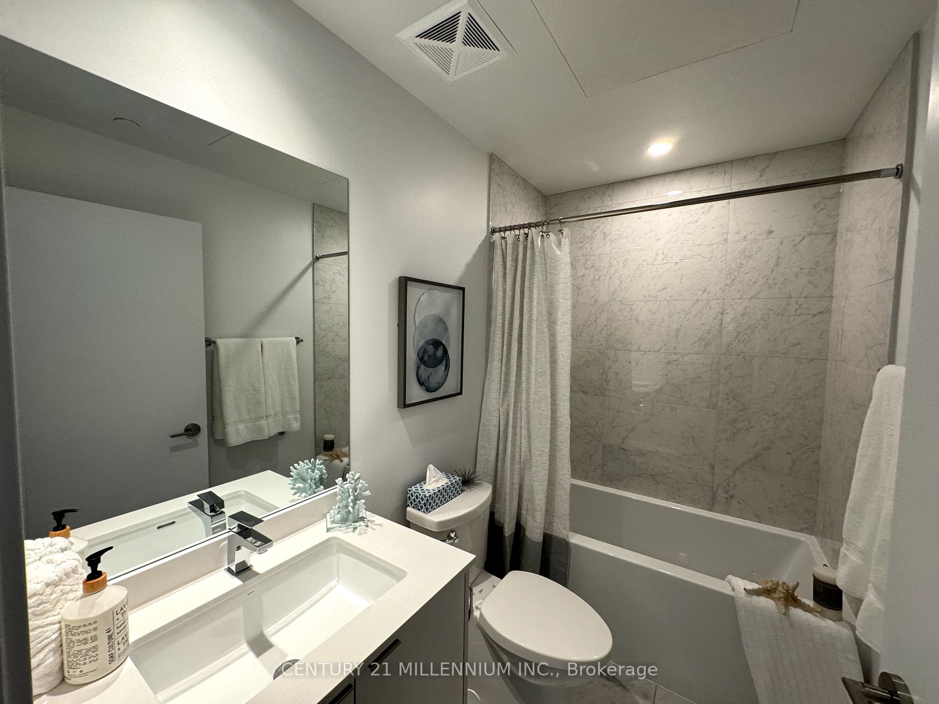 1926 Lakeshore Blvd, #3009