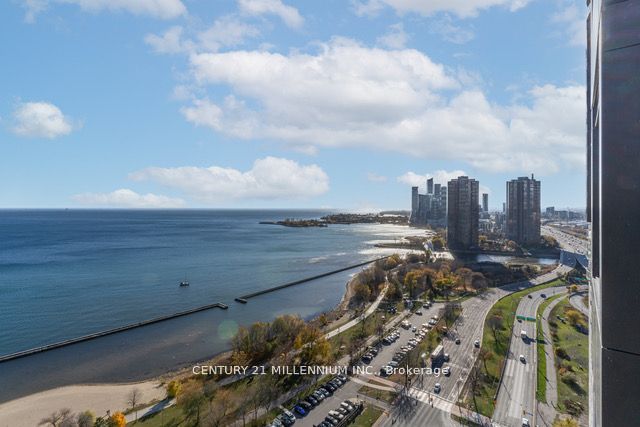 1926 Lakeshore Blvd, #3009