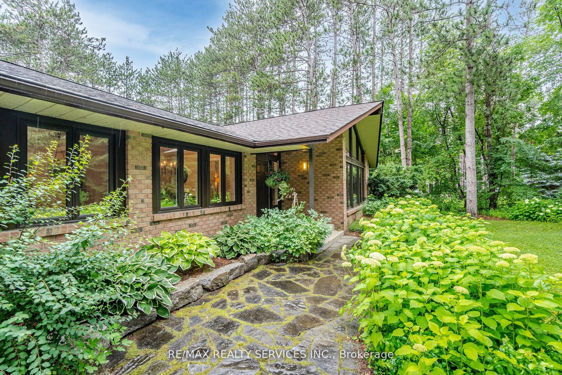 32 Damascus Drive