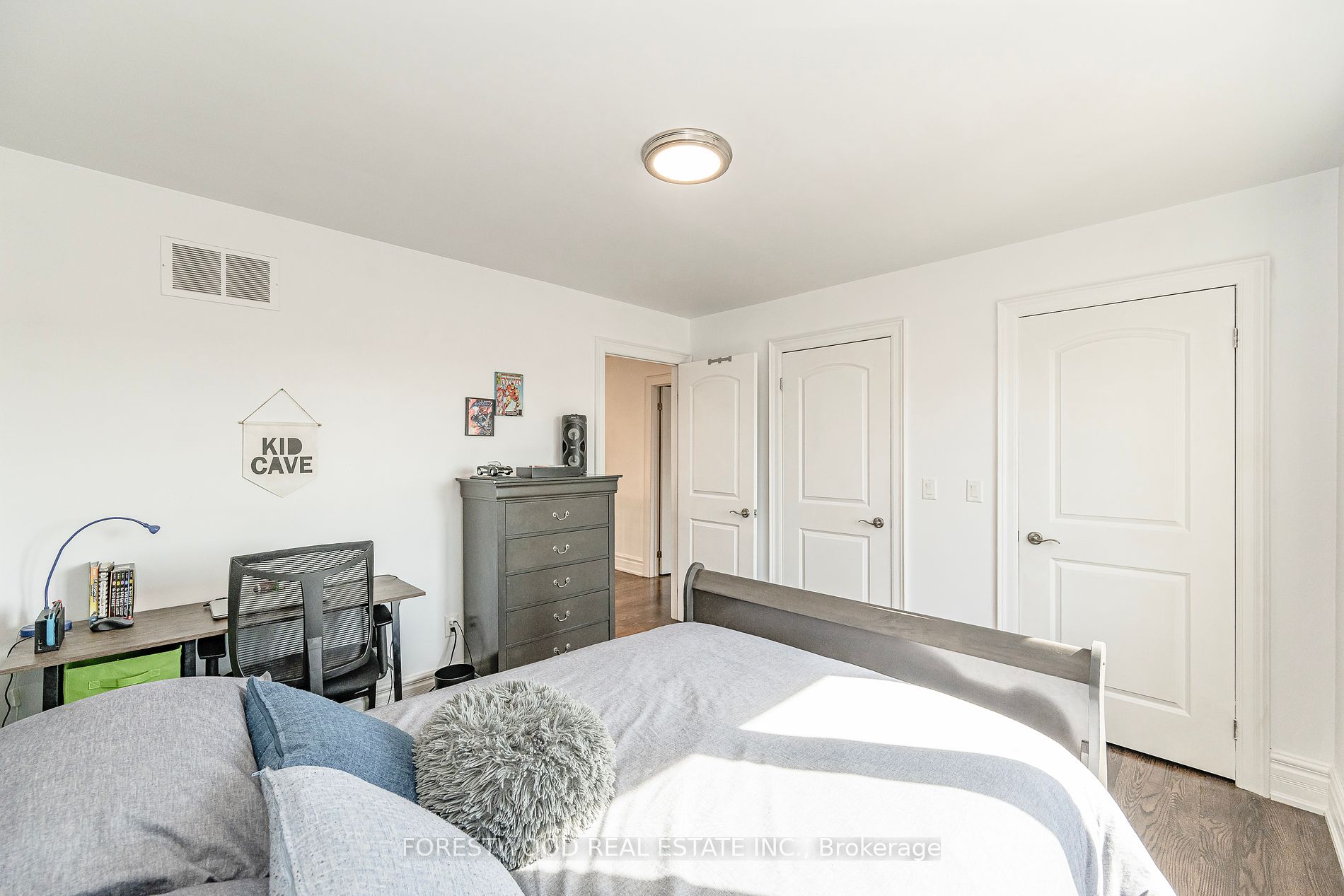 138 Winston Park Blvd