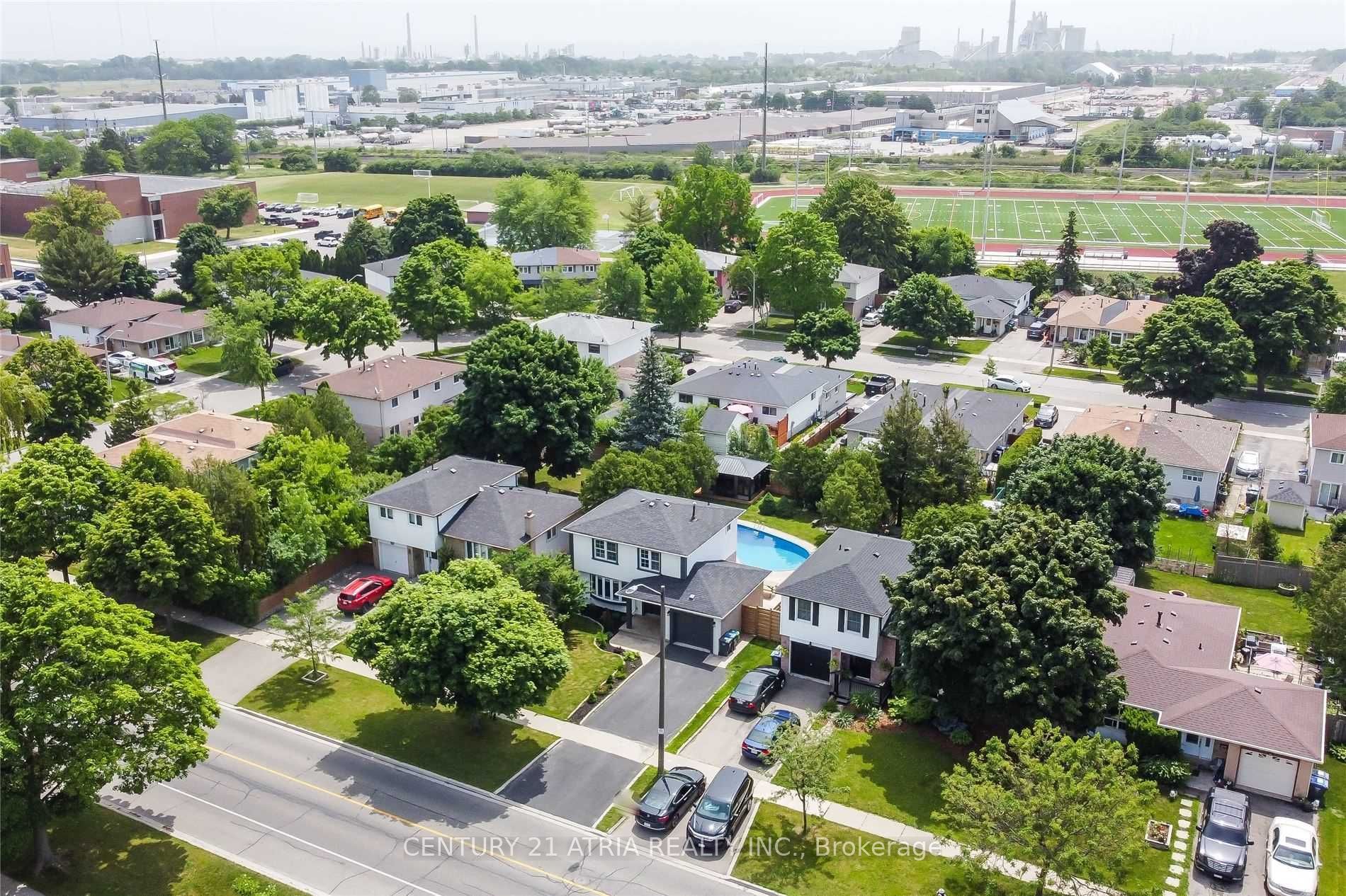 2594 Bromsgrove Rd