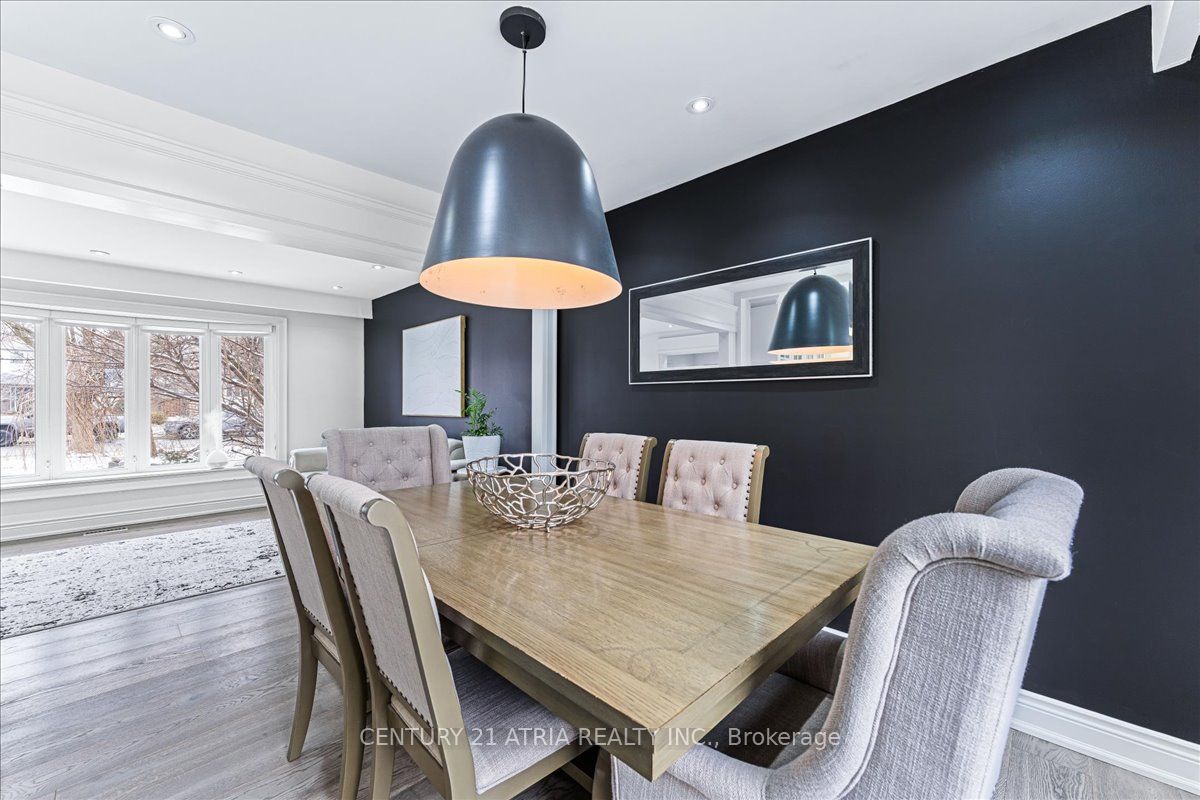 2594 Bromsgrove Rd