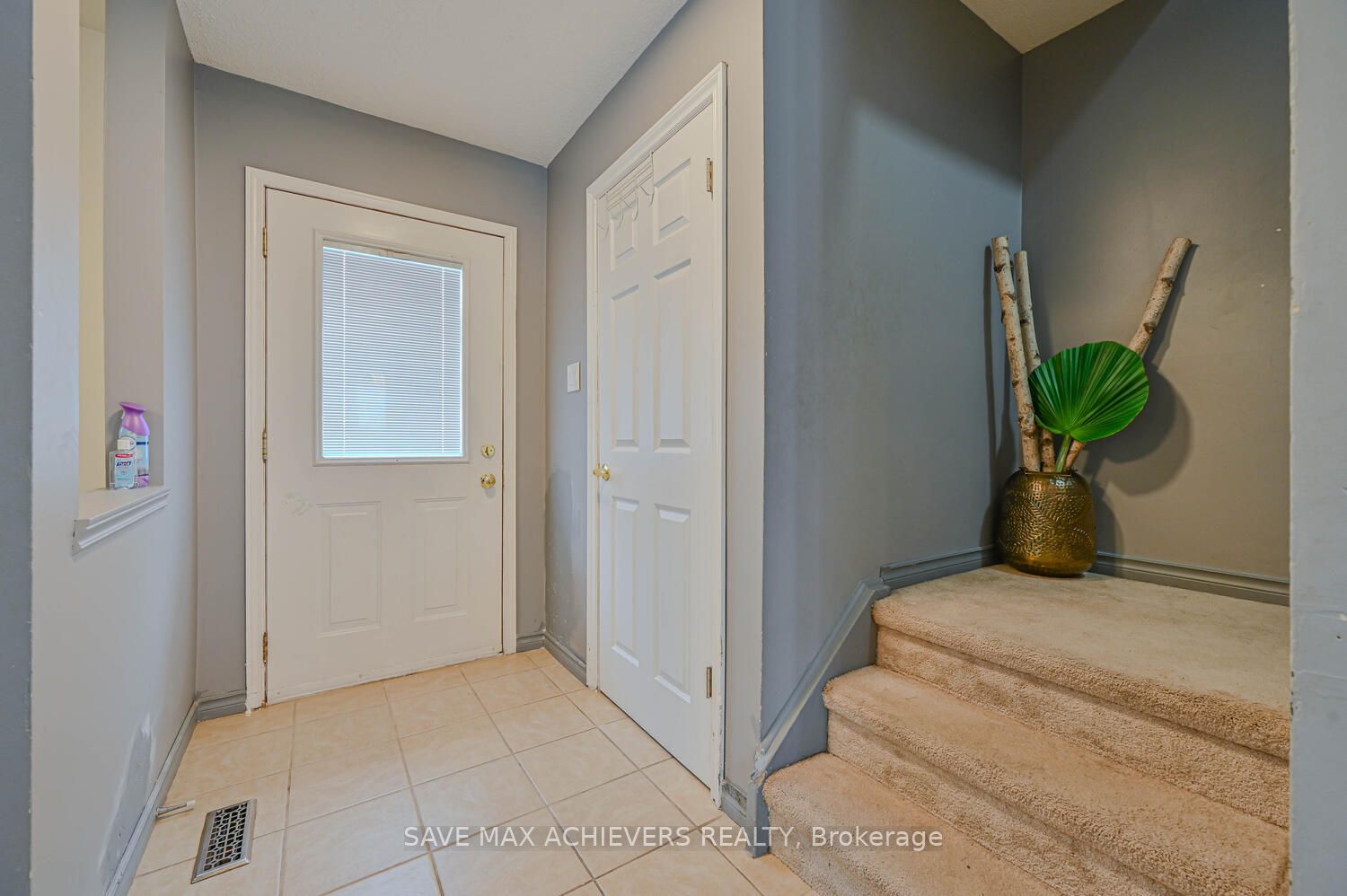 45 Hansen Road N #17