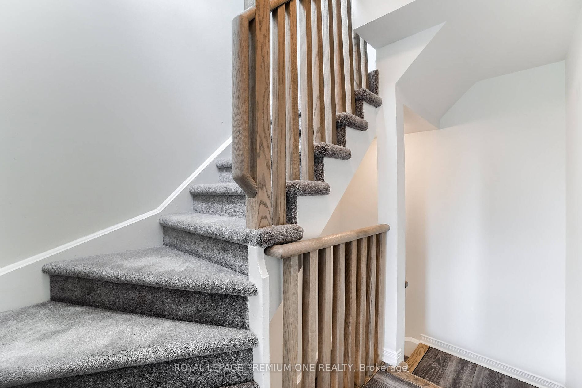 3 Applewood Lane, #211