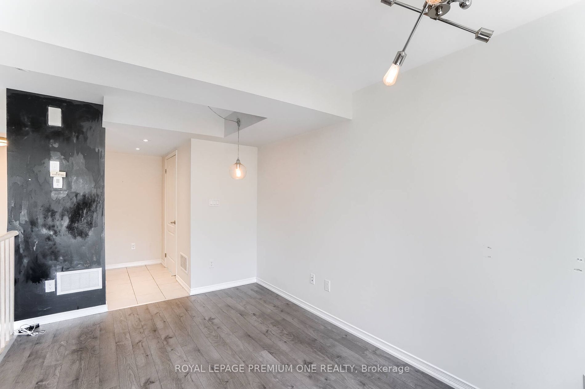 3 Applewood Lane, #211