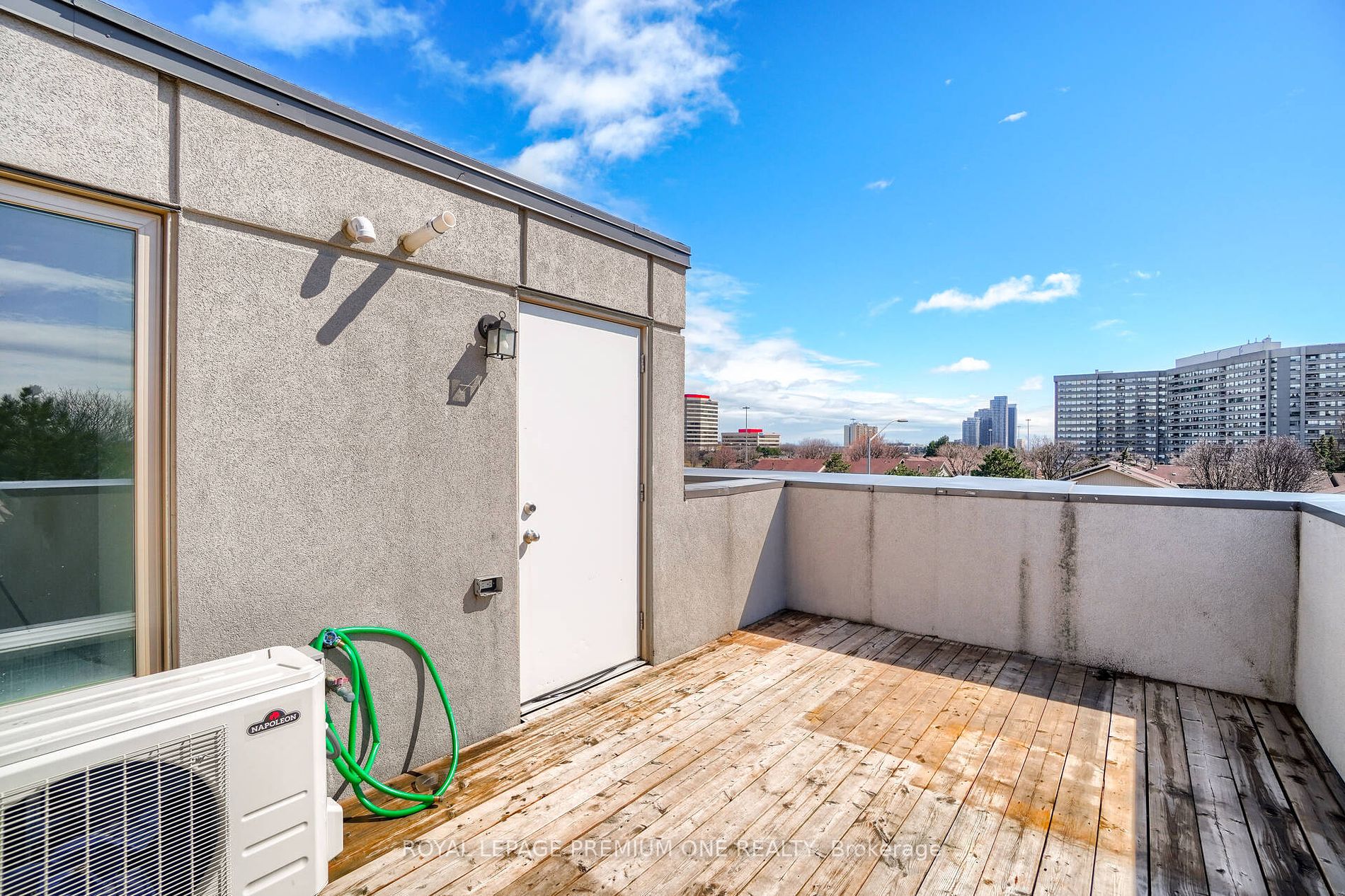 3 Applewood Lane, #211