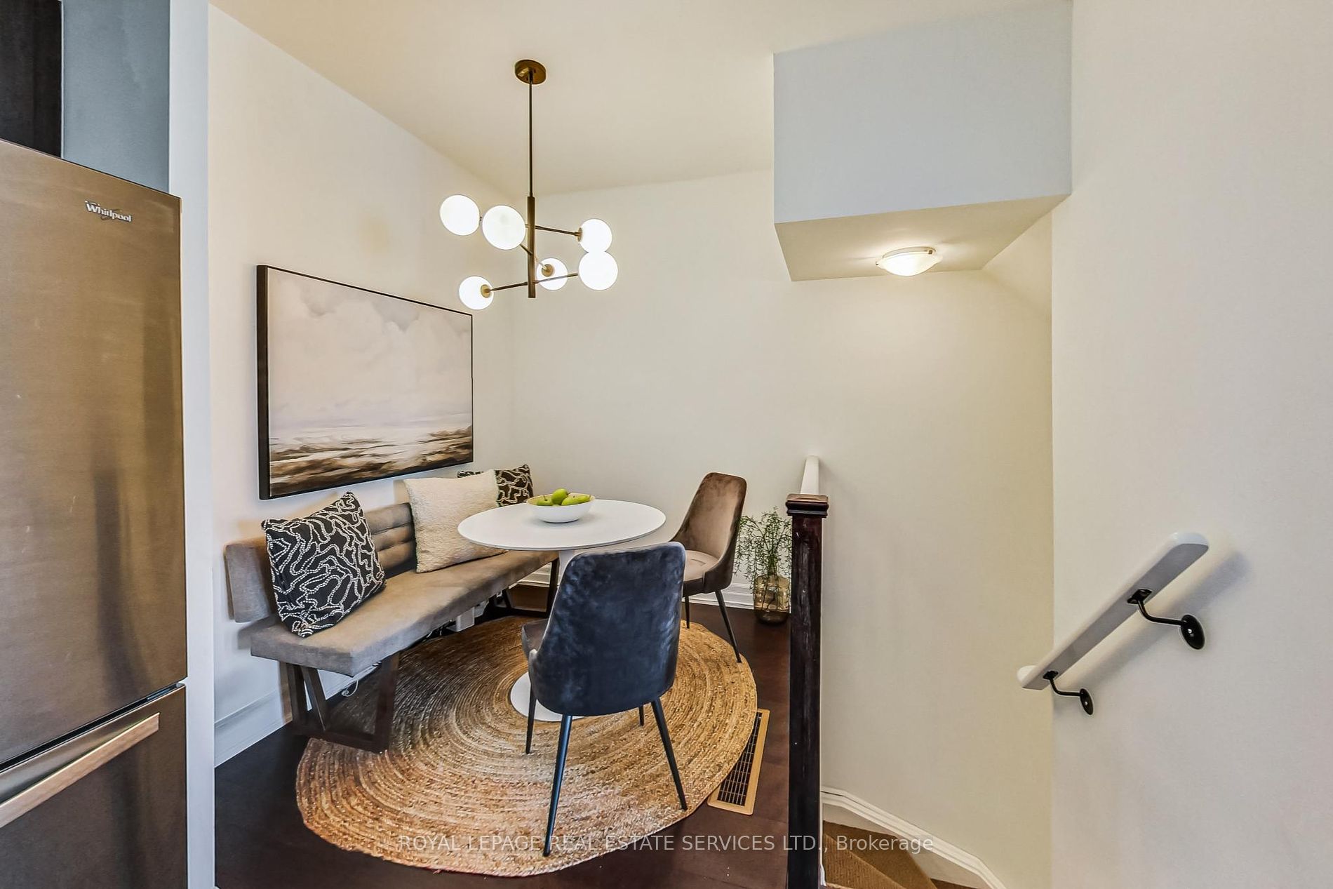 57 Macaulay Ave, #502