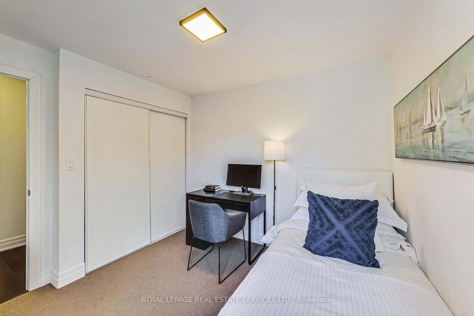 57 Macaulay Ave, #502