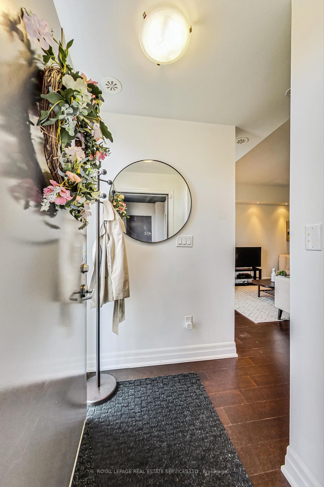 57 Macaulay Ave, #502