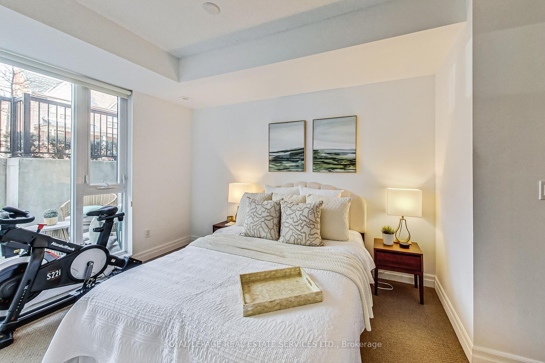 57 Macaulay Ave, #502