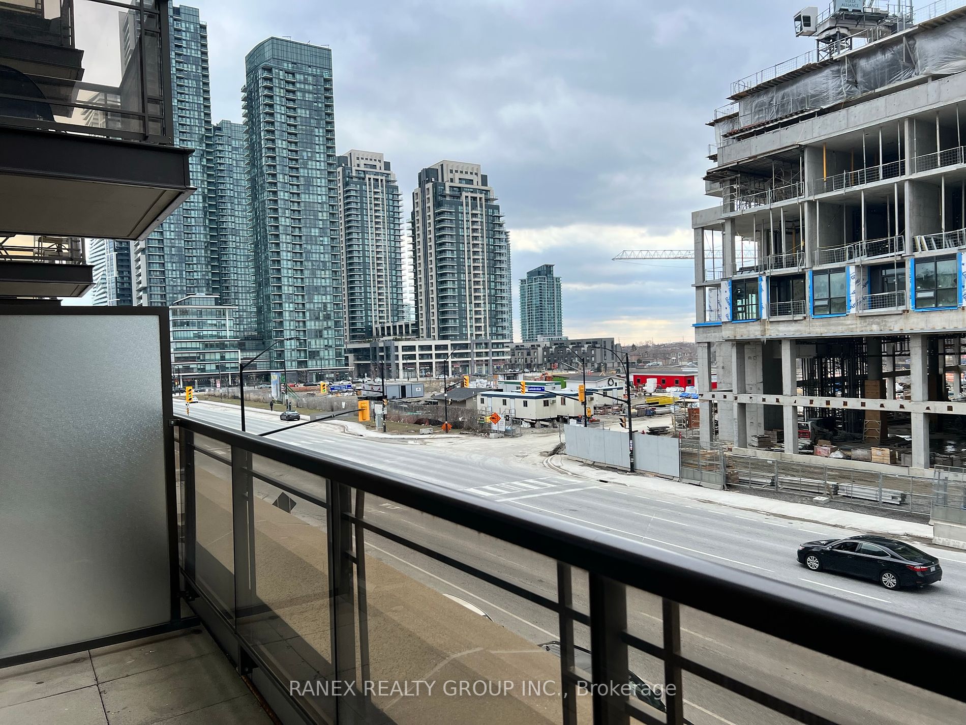 385 Prince Of Wales Drive #317