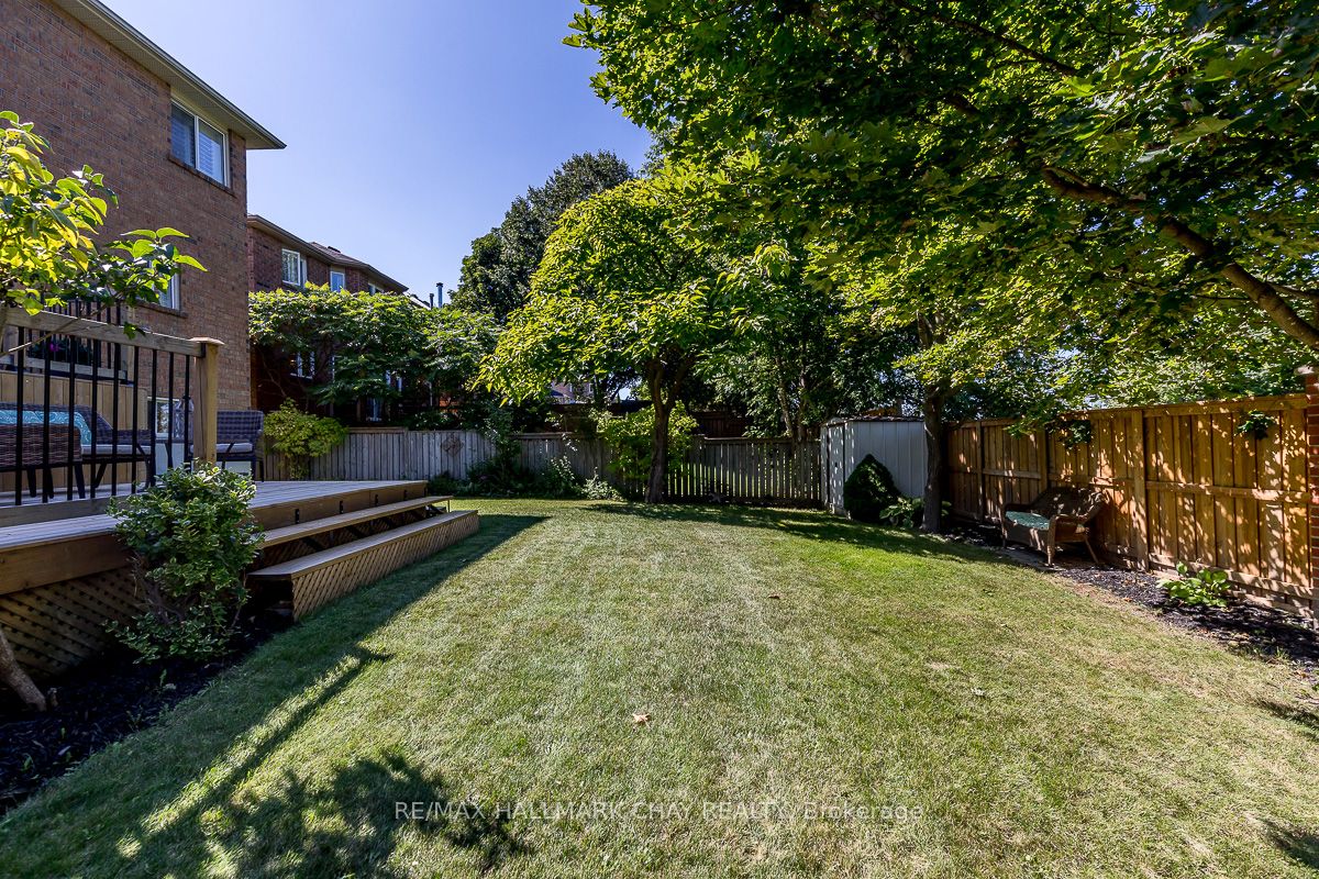 46 Foxchase Drive