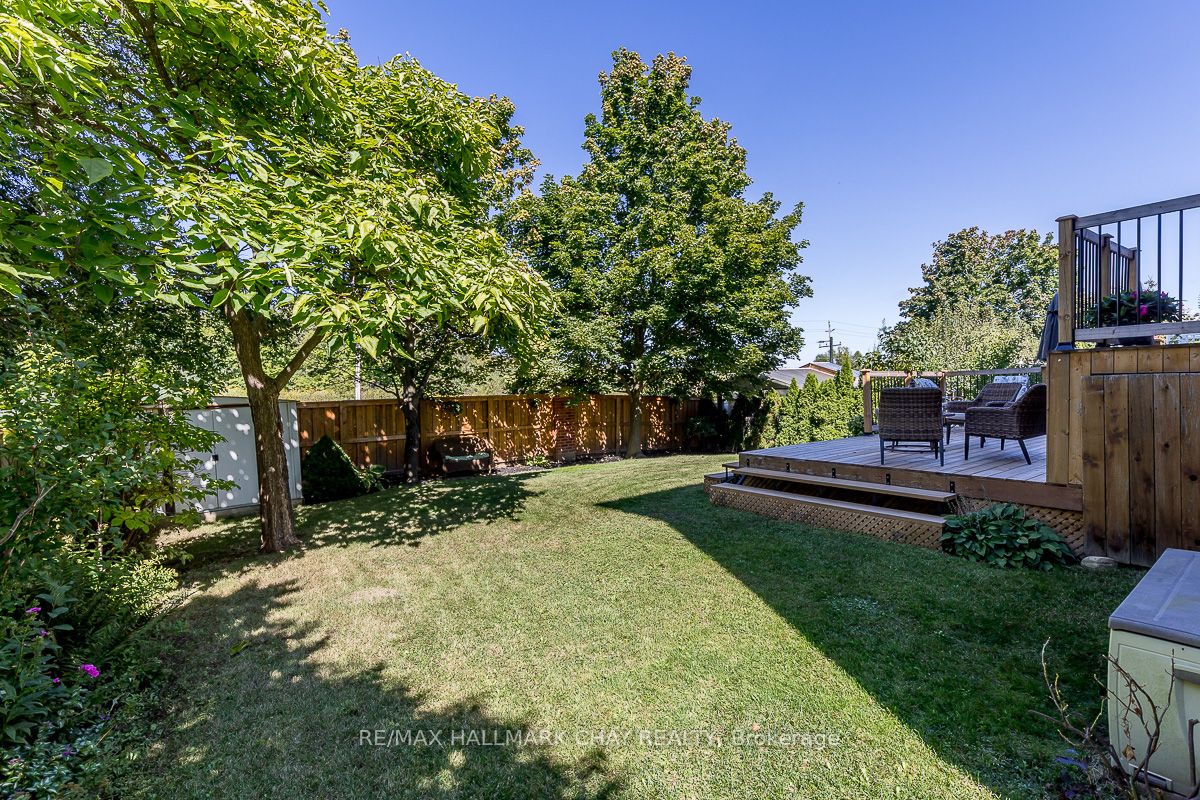 46 Foxchase Drive
