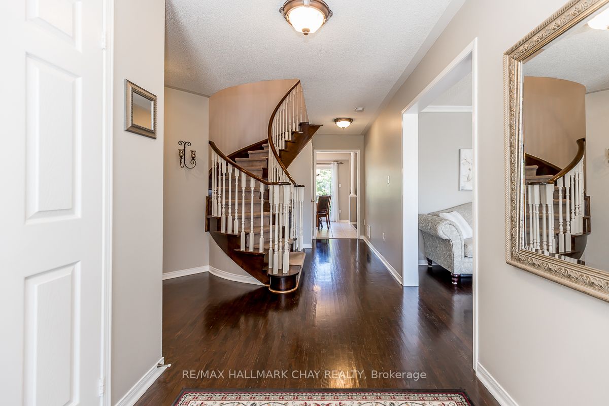 46 Foxchase Drive