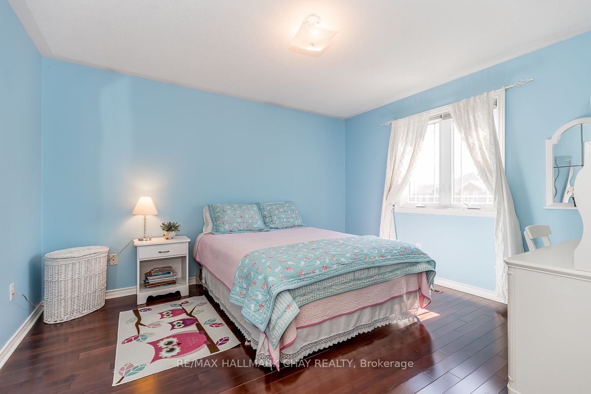 46 Foxchase Drive